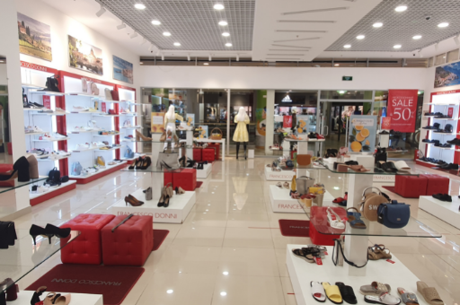 Продавец-кассир ТЦ "Европа", Липецк. Продавец-кассир ТЦ "Европа", Липецк.