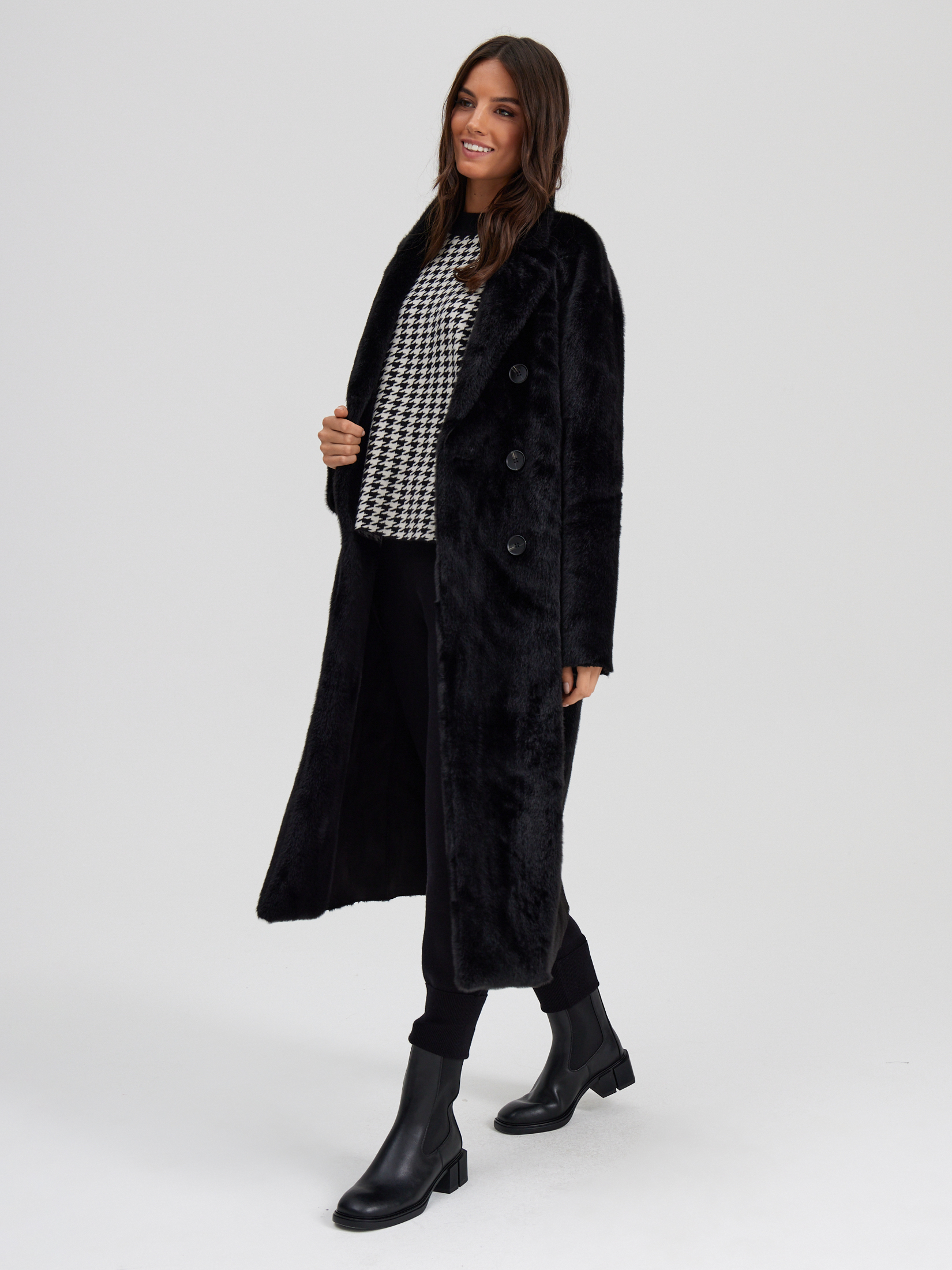 Пальто женское черное пальто размер 48 черный