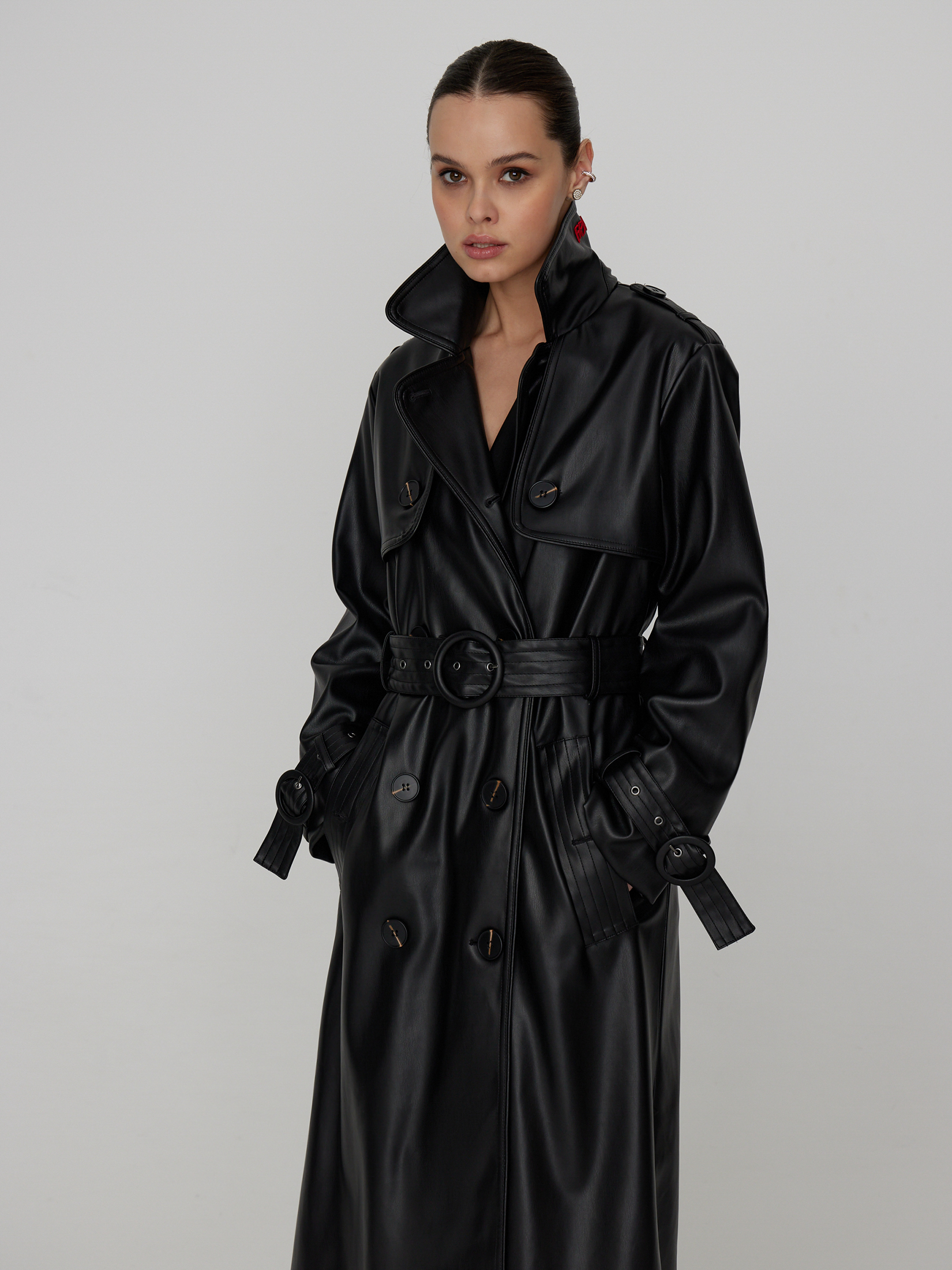 Тренчкот женский черный пиджак черный нарядный 44 46 размер