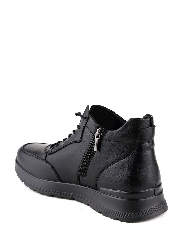 Кроссовки мужские черные купить за 7590 рублей в интернет-магазине